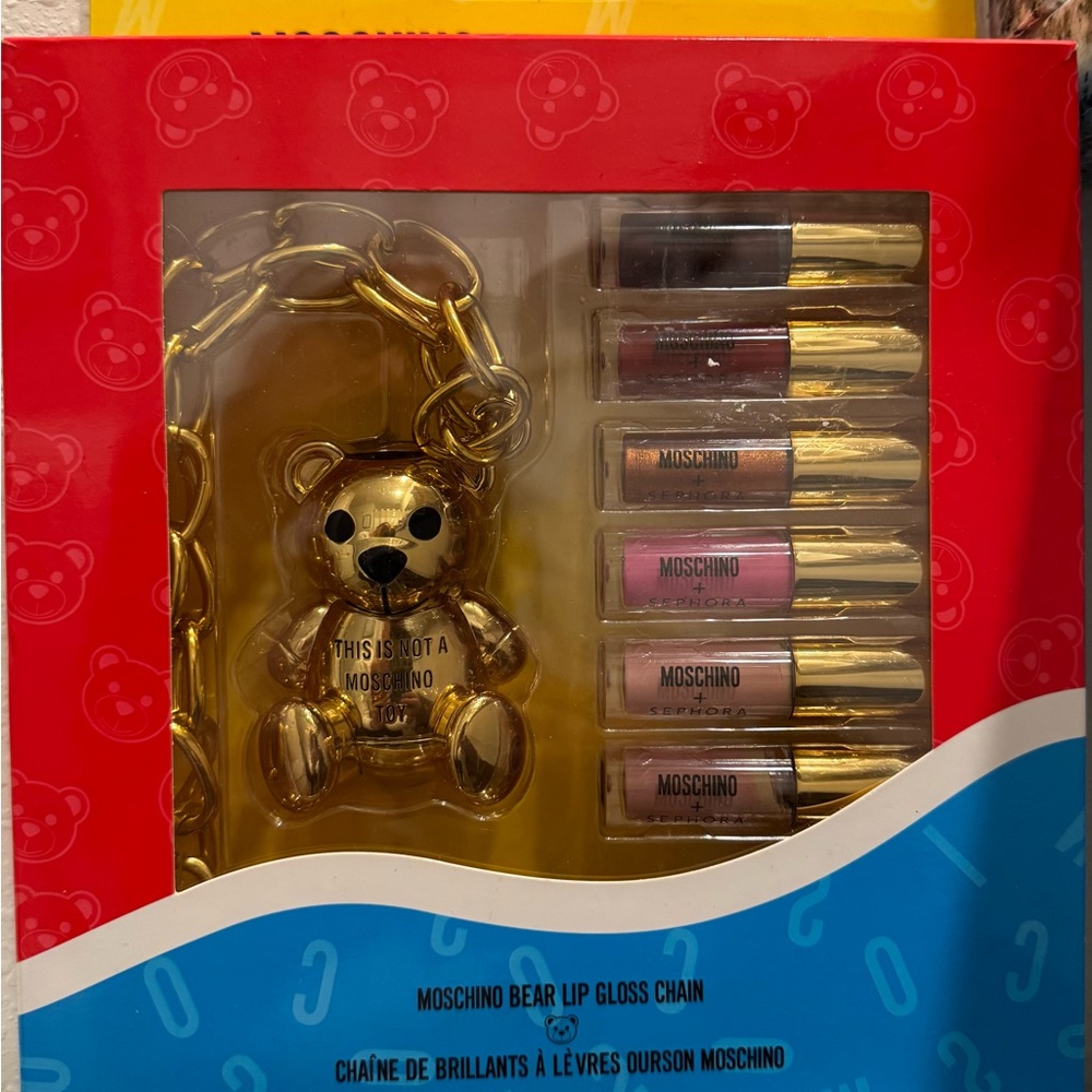 Moschino Bear Lip Gloss Chain Set